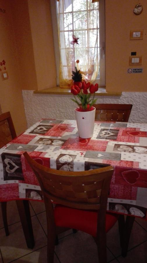Sally'S House เวนาเรีย เรอาเล ภายนอก รูปภาพ